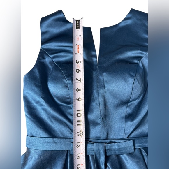 TS Couture A-Line Corset Back Puff Dress Womens Size L Blue Satin Gown Dress - Picture 11 of 15